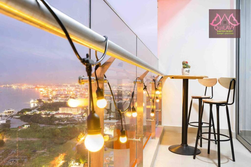 Sky 89 River View 35 Floor * TP. Hồ Chí Minh